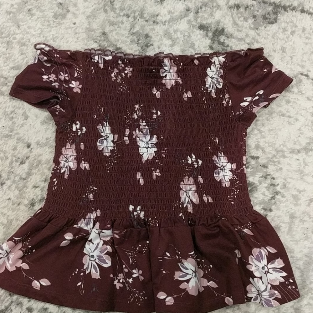 Aeropostale floral off-the-shoulder shirt